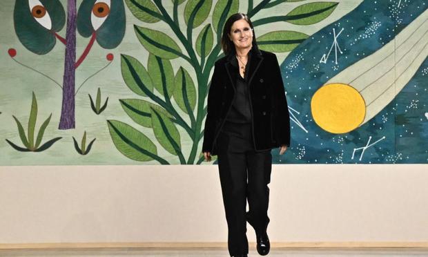 Maria Grazia Chiuri tras el desfile de alta costura de Dior en enero. (STEPHANE CARDINALE/GETTY IMAGES)