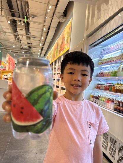 A young boy smiles and hold a drink to the camera
“You deserve a free Palestine today.”
🍉❤️🇵🇸
#FreePalestine #WatermelonResistance #NoGenocide #FeedGaza #LetGazaLive #EndTheSiege #SayNoToApartheid