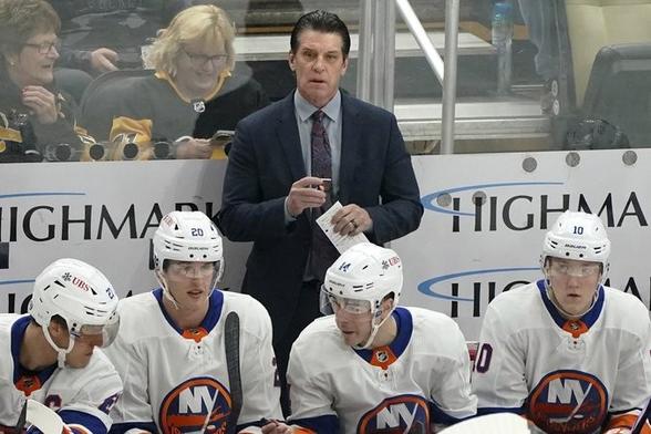 Seattle Kraken hire former Maple Leafs associate coach Lane Lambert