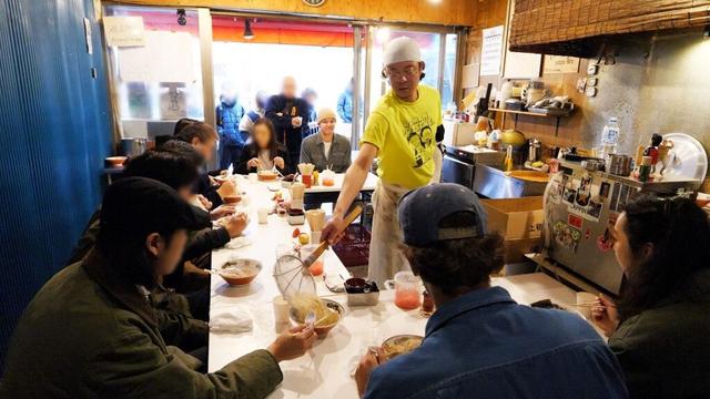 替玉無限！３時間で爆売れ閉店する九州男児アニキの東京最強豚骨ラーメン屋丨Tokyo Ramen Food