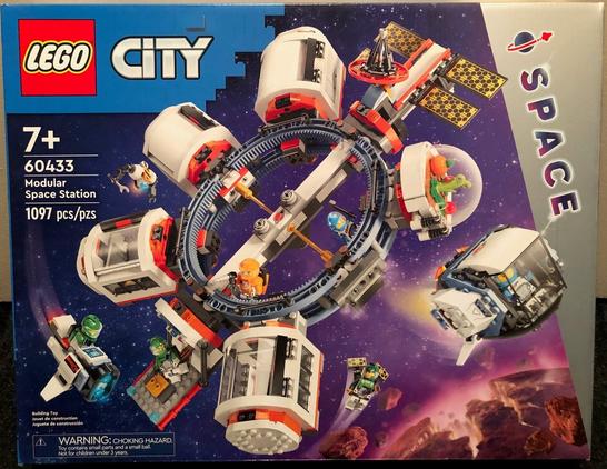 LEGO 60433 Modular Space Station - Box Front