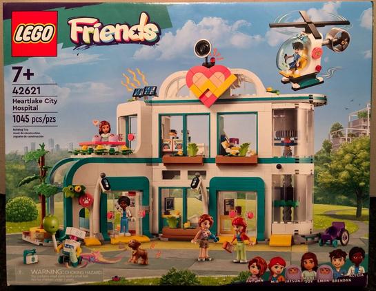 LEGO 42621 Heartlake City Hospital - Box Front