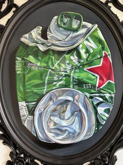 Oliemaleri af fladmast øldåse. Lakeret.