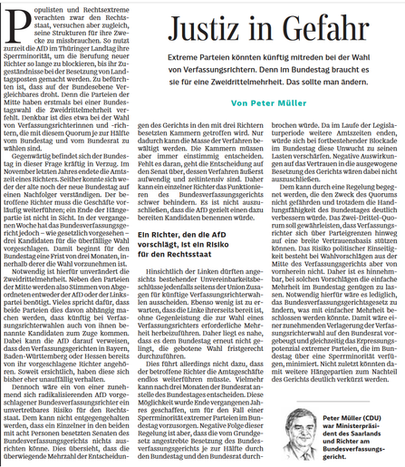Justiz in Gefahr
Artikel von Peter Müller über die Bedrohung der Justiz durch extreme Parteien. Der Untertitel lautet: "Extreme Parteien könnten künftig mitreden bei der Wahl von Verfassungsrichtern. Denn im Bundestag braucht es sie für eine Zweidrittelmehrheit. Das sollte man ändern."
Hauptpunkte:
Populisten und Rechtsextreme verachten den Rechtsstaat, nutzen aber zugleich seine Strukturen für ihre Zwecke. Die AfD missbraucht ihre Sperrminorität, um neue Richter zu blockieren, bis Zugeständnisse bei der Besetzung von Landtagsposten gemacht werden.
Auf Bundesebene fehlt den Parteien der Mitte die Zweidrittelmehrheit für Verfassungsrichterwahlen. Bei der nächsten Bundestagswahl könnte sich die Lage verschärfen, wenn die AfD an Stimmen gewinnt.
Kernproblem: Ein Richter, den die AfD vorschlägt, ist ein Risiko für den Rechtsstaat. Hinsichtlich der Linken bestehen ähnliche Bedenken bezüglich Unvereinbarkeitsbeschlüssen und Verfassungsschutz-Beobachtung.
Lösungsvorschlag: Das Bundesverfassungsgerichtsgesetz sollte geändert werden, um mit einfacher Mehrheit Richter wählen zu können, falls keine Zweidrittelmehrheit erreicht wird.
Der Bundestag befindet sich in einer kritischen Lage - im November enden Amtszeiten mehrerer Richter. Ein neuer Bundestag muss auf einen Nachfolger verständigen.
Autor: Peter Müller (CDU) war Ministerpräsident des Saarlandes und Richter am Bundesverfassungsgericht.