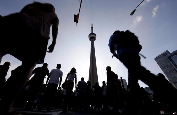 U.S. tourism operators offer exclusive deals for Canadians to try to convince them to return