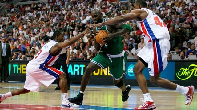 Cs beat Pistons to reach 1st NBA Finals since '87
