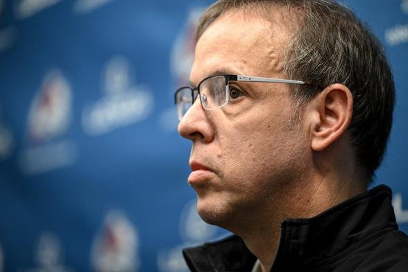 Avalanche signs top goaltending prospect to NHL contract
