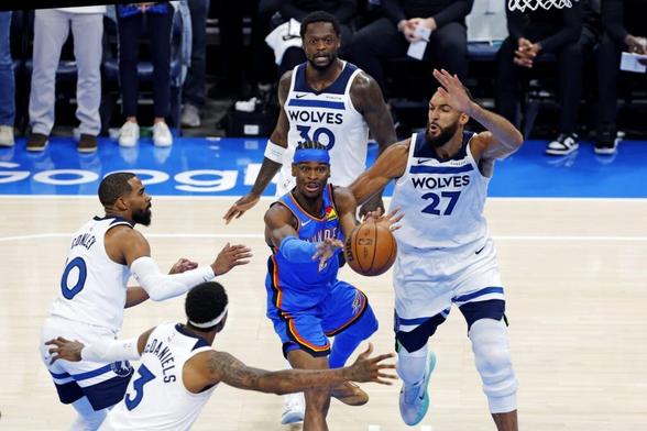 Rough finish for Thunder-Timberwolves WCF