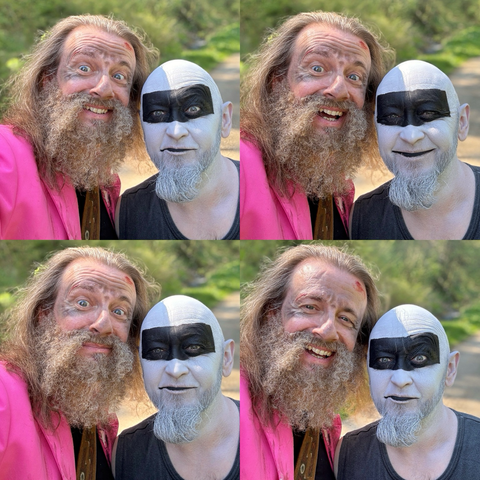 Vier Selfies von Nord von Hämatom und Vito, die Grimassen machen