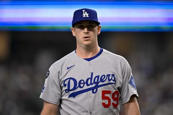 Dave Roberts Provides Update on Evan Phillips Injury, Timeline to Return to Dodgers