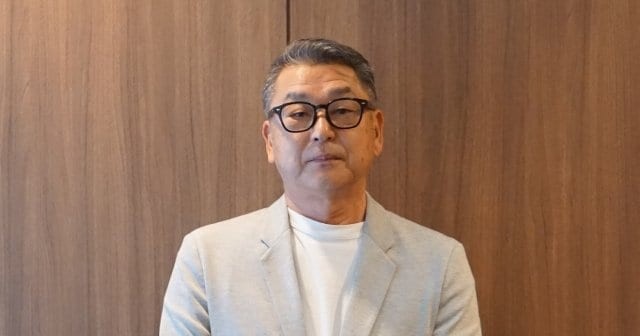 「今日は言い過ぎました」原辰徳から“謝罪メール”…試合後なにがあった？ 元巨人ヘッドコーチ・岡崎郁が明かす「原監督は攻撃型、阿部監督は守備型」 - プロ野球 - Number Web