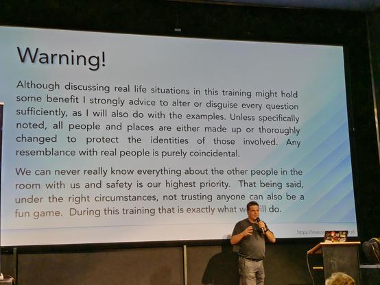 Marcel van der Velde presenting the disclaimer slide.