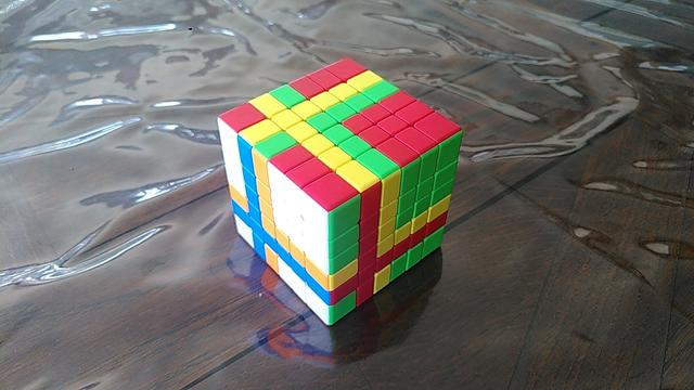 Variante du motif "paquet cadeau"