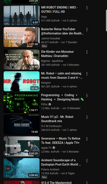 Videovorschläge welcher fast ausschließlich Musik sind auper ein random Spielfilm und ein Desinformationsvideo von (Ex?-) RT Deutsch - Moderatorin Jasmin Kosubek