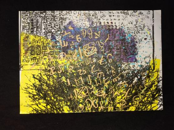A screen printed collage with different patterns; letters from different writing systems, the top of a tree, the platine inside a mixer. Colors ate mainly black, dark violette and yellow.