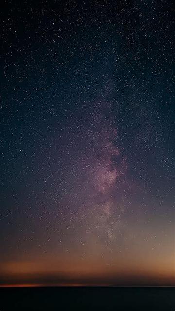 A night sky with the Milky Way stretching over a dark horizon. Symbolizes the journey of self-discovery, depth of awareness, and the search for one’s own path.

Нічне небо з Молочним Шляхом, що сяє над темним горизонтом. Символізує шлях пізнання, глибину усвідомлення й пошук власного напрямку.