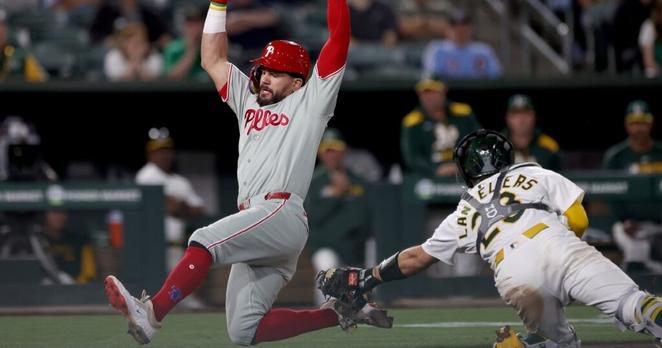 5 Phillies thoughts: Is it time to move Kyle Schwarber back to the leadoff spot?