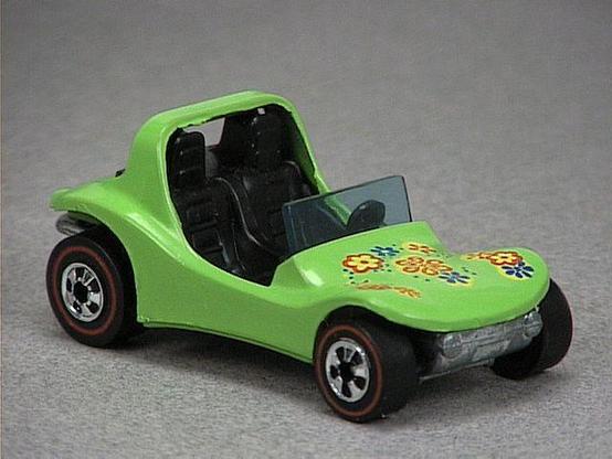 Released in 1973, Dark Green Dune Daddy of 1973 Hot Wheels with Redline wheels. Packaging: 1973 Blister. Metal Body, Metal Base. Made in Hong Kong. Scarcity: 8/10