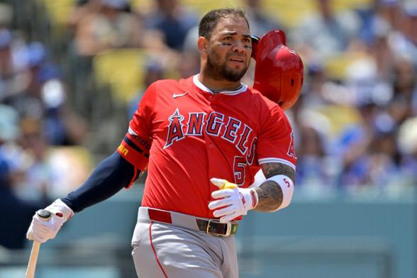 Angels Place Yoán Moncada, Robert Stephenson On Injured List
