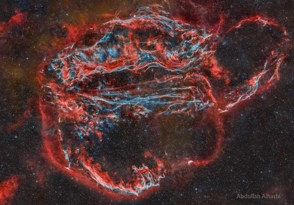 APOD for 2025-06-02 - Veil Nebula: Wisps of an Ancient Supernova
