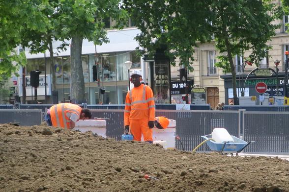 Journal du Combat : Chantier de la place du Colonel Fabien (Mai 2025)