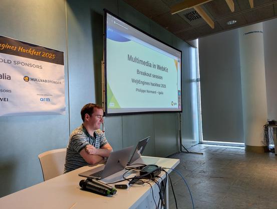 Phil about to start his breakout session at the Web Engines Hackfest.