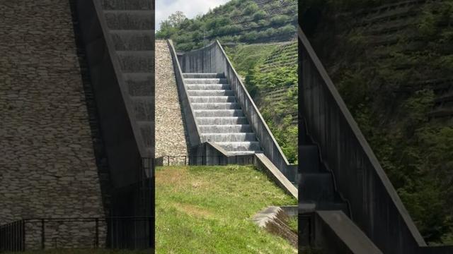 【ダム】殿ダム　珍しい階段式洪水吐き　ロックフィルダム（鳥取県）