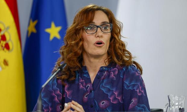 Mónica García este martes en la rueda de prensa posterior al Consejo de Ministros (EFE)