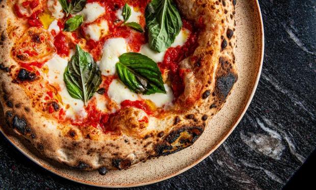 Una pizza en una imagen de archivo. (Rey Lopez for The Washington Post via Getty Images)
