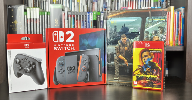 Na zdjęciu, od lewej - kontroler "Nintendo Switch 2 Pro Controller", konsola Nintendo Switch 2 oraz zestaw "premierowy" gry "Cyberpunk 2077: Ultimate Edition" na konsolę Nintendo Switch 2 wraz z Oficjalnym, Kompletnym Poradnikiem do gry "Cyberpunk 2077" w Edycji Kolekcjonerskiej.