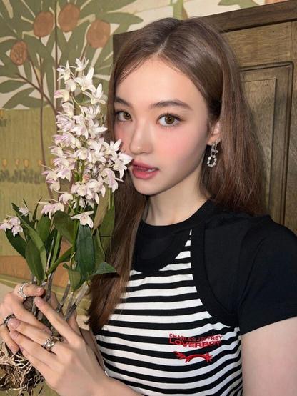 ella gross