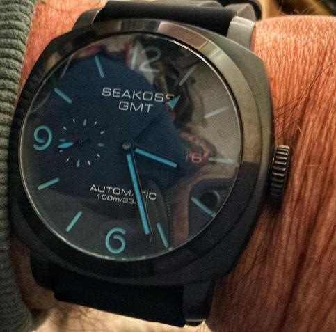 It looks a lot like a Panerai watch but at a fraction of the price.