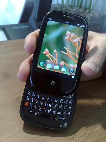 photo of the original palm pre smartphone
