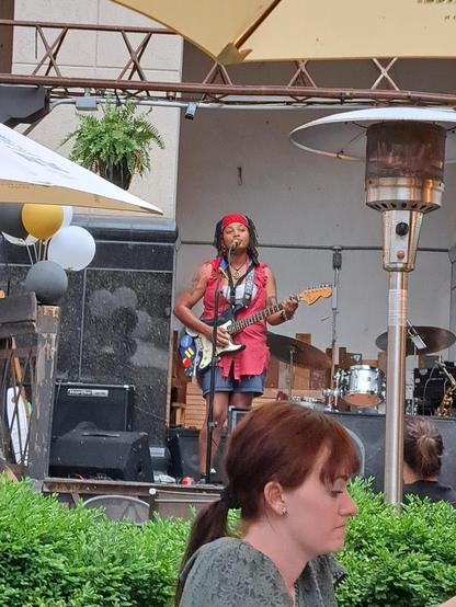 The Band Sheena playing on an outdoor patio of the pub