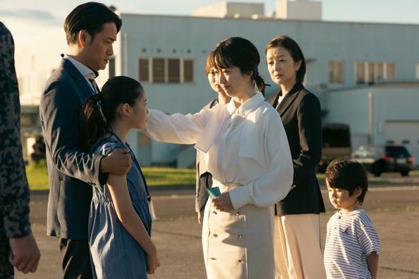 「私だけは…」“救難員の妻”黒川智花、命がけで子どもを救った夫への言葉に「素敵なご夫婦」＜PJ ～航空救難団～＞ - テレ朝POST