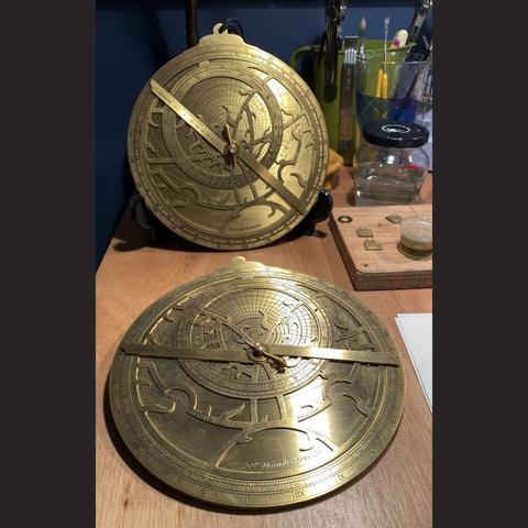 astrolabe, the celestial stars in your hand
