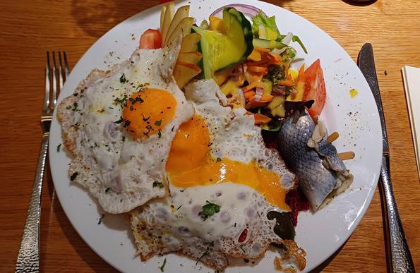 Essen serviert