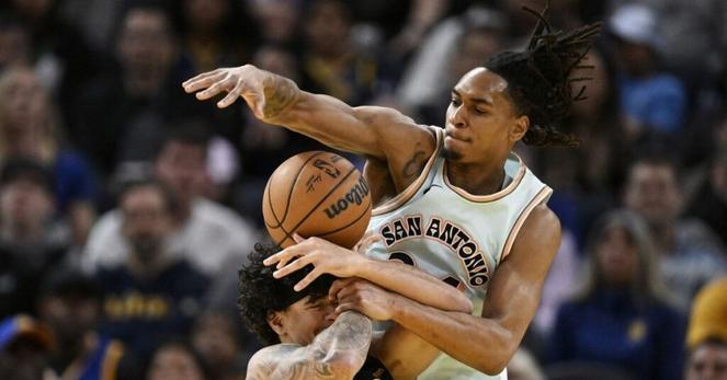 NBA scores: Harrison Barnes buzzer-beater leads Spurs past Warriors