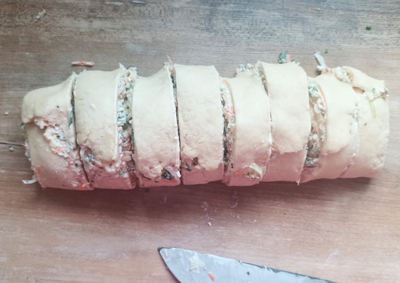 die aufgerollte Rolle mit der Füllung
