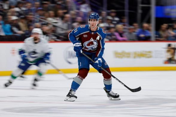 New Deal for Brock Nelson Creates Complications for the Maple Leafs