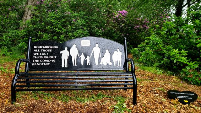 A memorial bench dedicated to Scots who died in the COVID-19 pandemic.