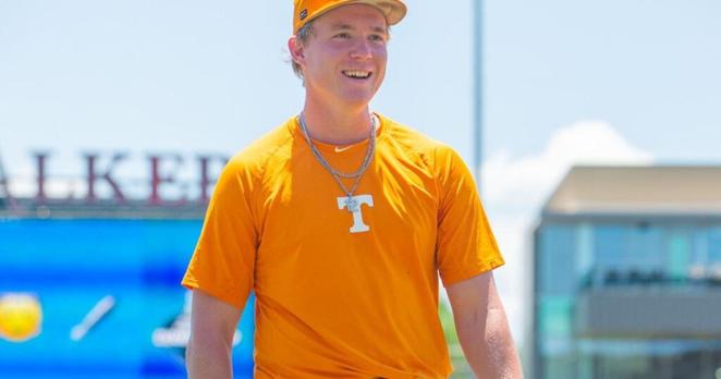 Tennessee baseball live updates vs. Arkansas facing elimination | Baseball