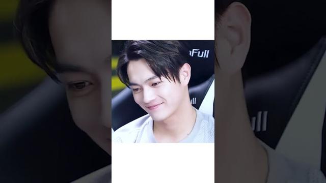 ثنائي القائد و حبيبته💜  #xukai #الوقوع_بحب_ابتسامتك  #fallingintoyoursmile #chengxiao
