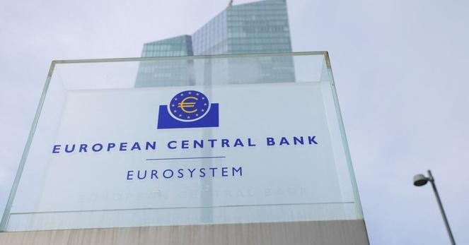ＥＣＢの金融緩和路線、さらなる調整必要か＝スペイン中銀総裁 | ロイター