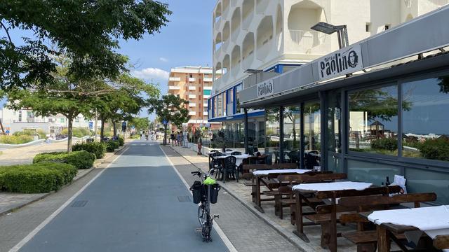 Bikeway along the beach