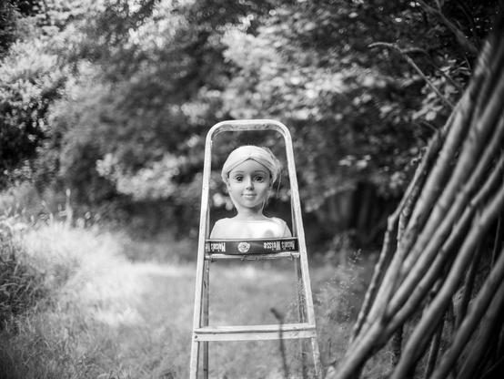 Test portrait with a mannequin head