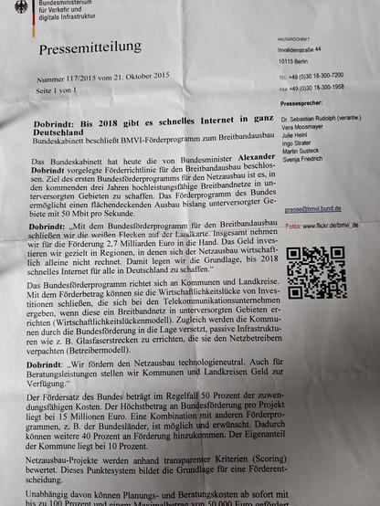 Dobrindt: Bis 2018 gibt es schnelles Internet in ganz Deutschland

PM des BMVI vom 21.10.2015