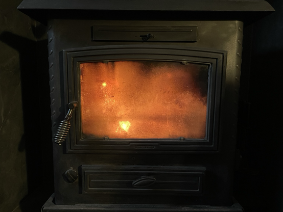 Close shot of the wood burning stove doing it’s thing
