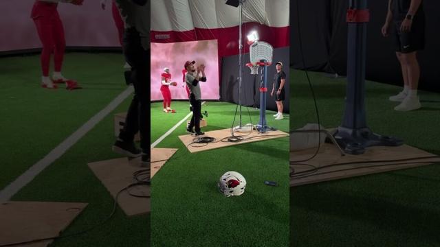 Just killing time between sets #mediaday #azcardinals #nfl