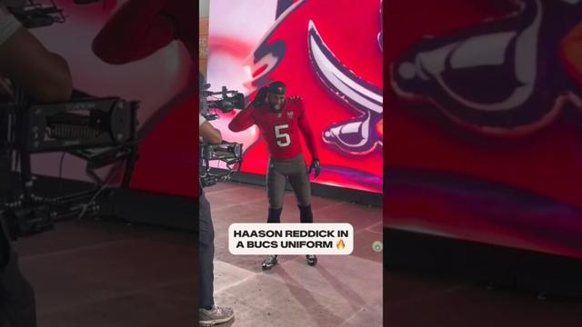 First look at Haason Reddick in red & pewter 👏 #firstlook #jersey #reveal #behindthescenes #nfl